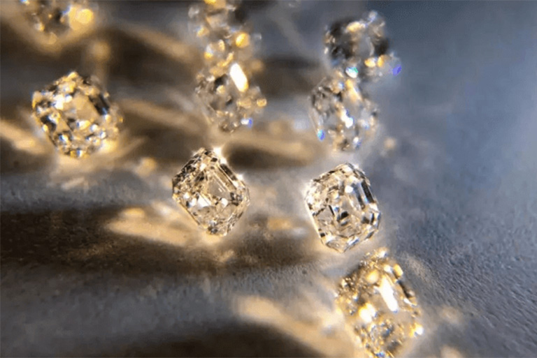 儿童淘矿DIY教你如何将钻石与其模仿品区分开