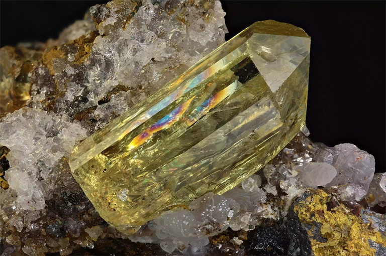 磷灰石晶体