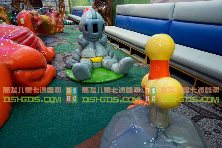 儿童乐园卡通雕